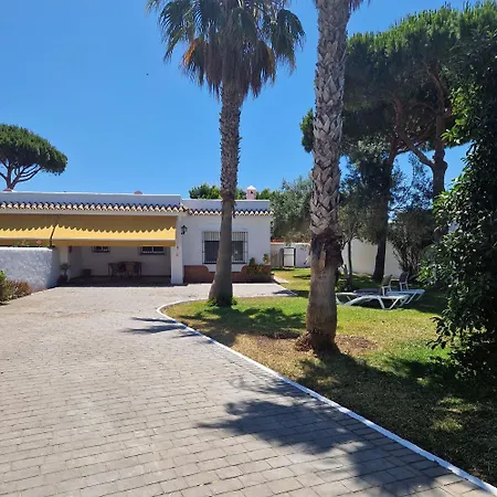 Casas De Flores Holiday home Los Canos De Meca