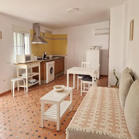 Casas De Flores * Los Canos De Meca